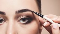 Tricks für perfekt betonte Augenbrauen